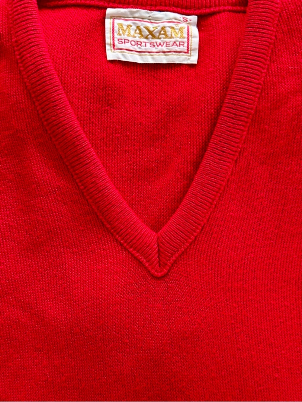 Vintage '60's Men's Red V-Neck MAXAM SPORTSWEAR - Don Draper/Mad Men Style - Picture 4 of 5